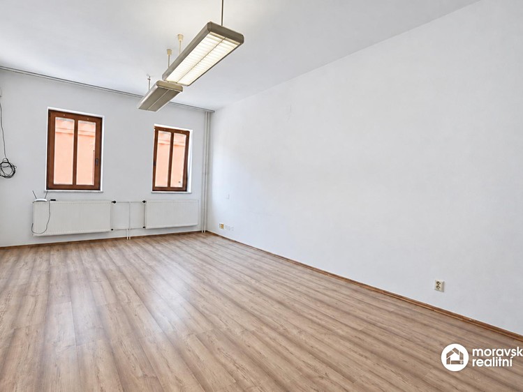 Комерційне приміщення в оренду, 100 м² (5 з 17)