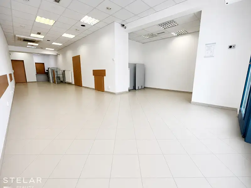 Pronájem obchodního prostoru 127 m², Hlučín – náhled fotky 1