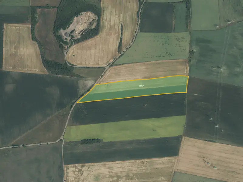 Prodej pole 79106 m², Postoloprty – náhled fotky 1