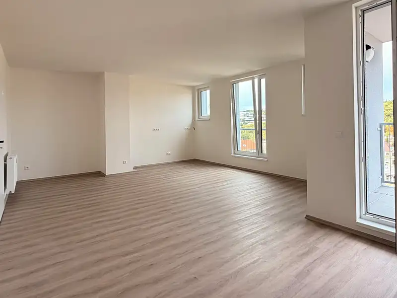 Prodej bytu 4+kk 90 m², Praha – náhled fotky 2