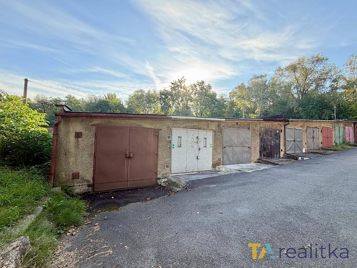 Prodej garáže 18 m², Orlová – fotka 1 z 3