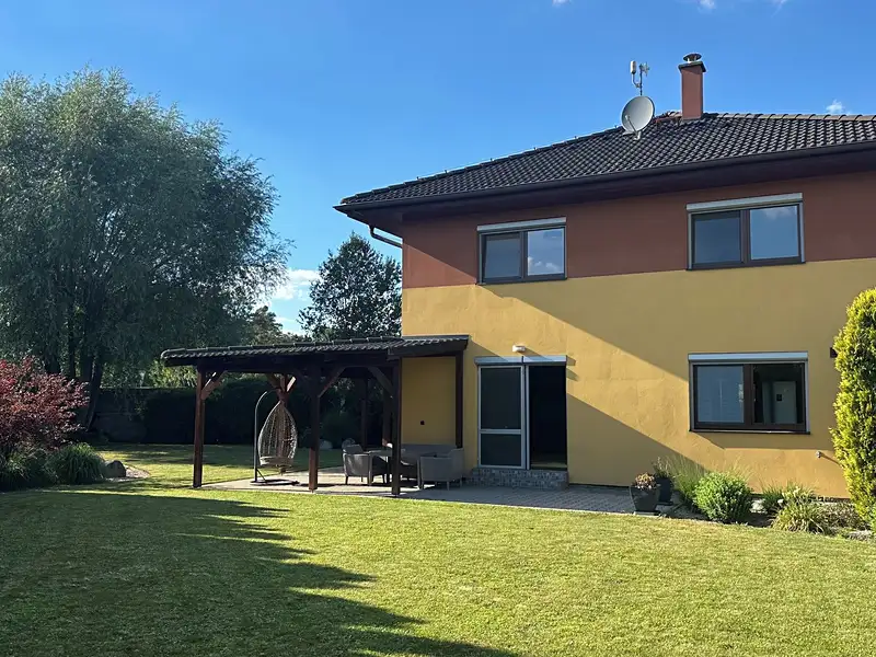 Prodej rodinného domu 170 m², pozemek 759 m², Borek – náhled fotky 1