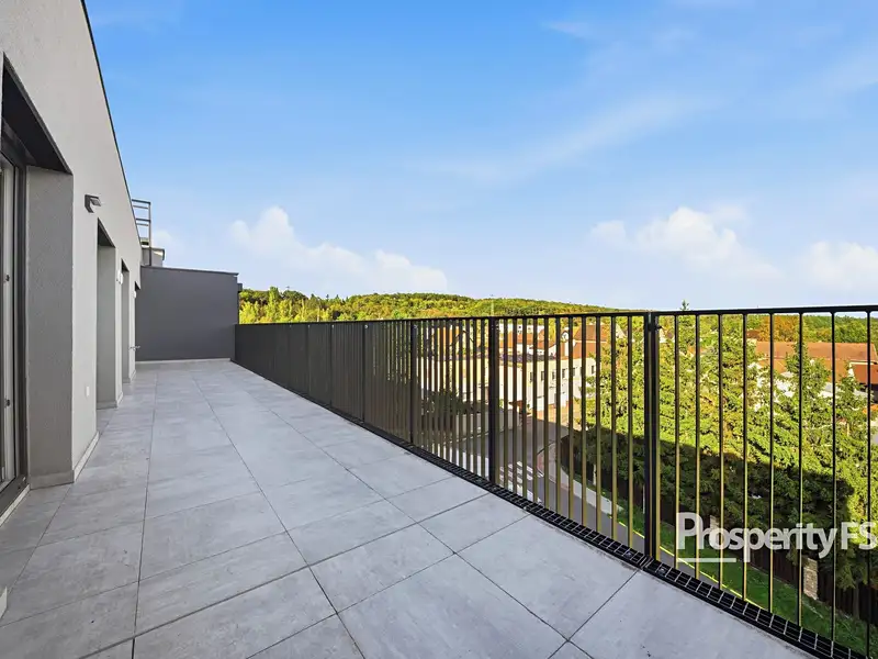 Prodej bytu 4+kk 77 m², Kladno – náhled fotky 2
