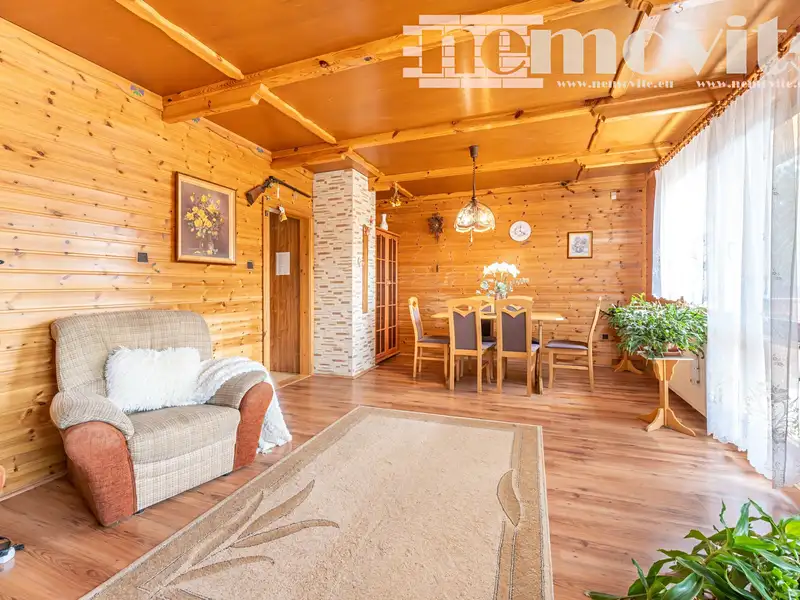 Prodej rodinného domu 163 m², pozemek 617 m², Chotusice – náhled fotky 3