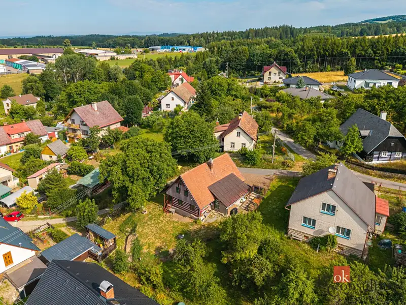 Prodej rodinného domu 130 m², pozemek 300 m², Slavoňov – náhled fotky 3