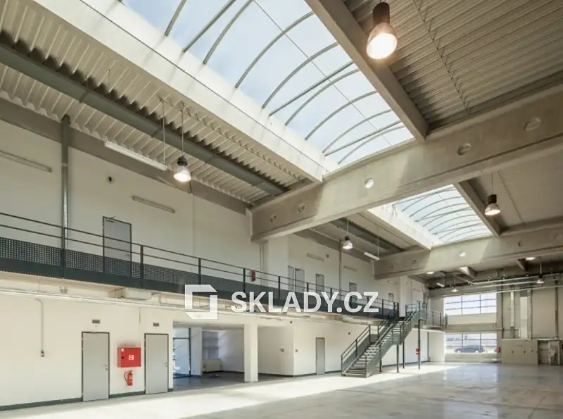 Pronájem skladového prostoru 2200 m², Blučina – náhled fotky 3