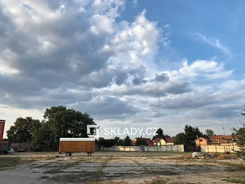 Pronájem komerčního pozemku 5000 m², Lužec nad Vltavou – náhled fotky 3