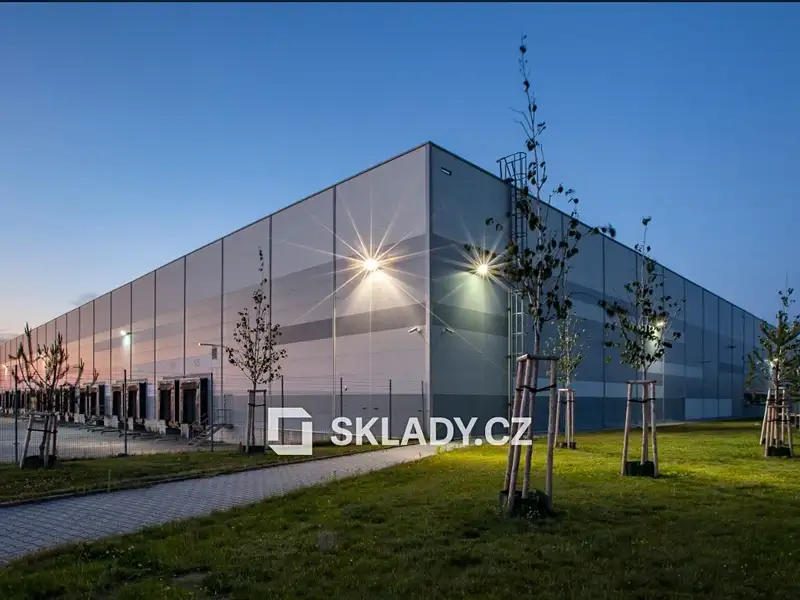 Pronájem skladového prostoru 8700 m², Chrášťany – náhled fotky 1