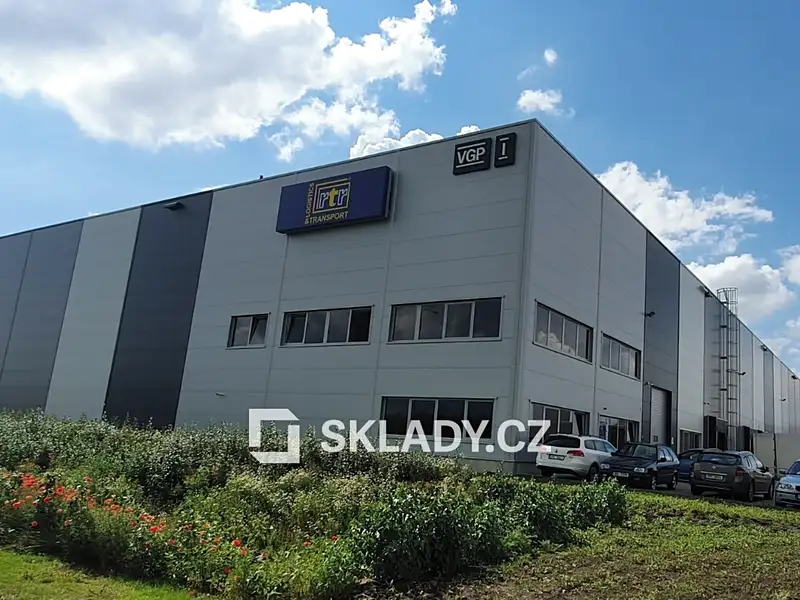 Pronájem skladového prostoru 8000 m², Olomouc – náhled fotky 1