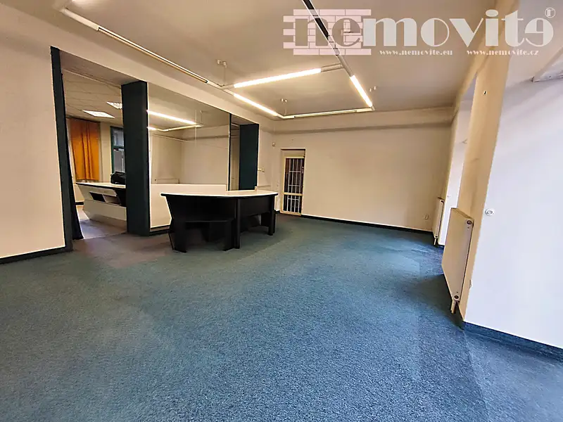 Prodej obchodního prostoru 73 m², Pardubice – náhled fotky 2