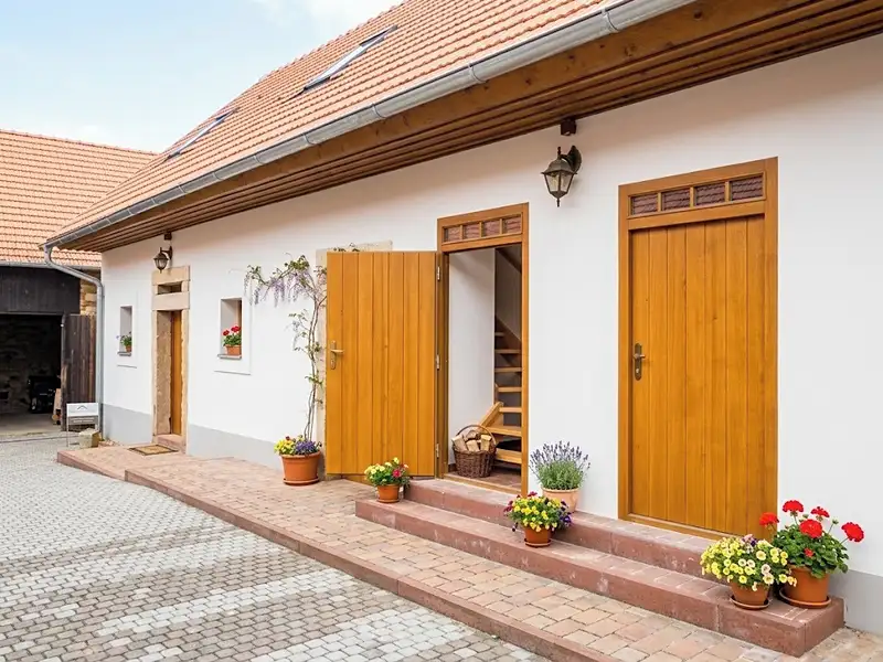 Prodej vícegeneračního domu 183 m², pozemek 953 m², Plzeň – náhled fotky 2