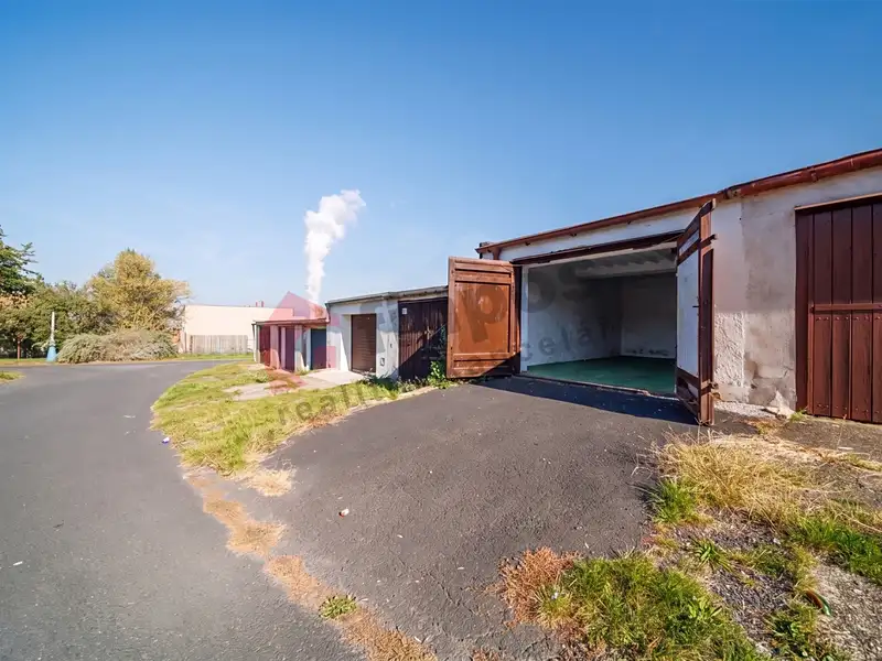Prodej garáže 24 m², Bílina – náhled fotky 2