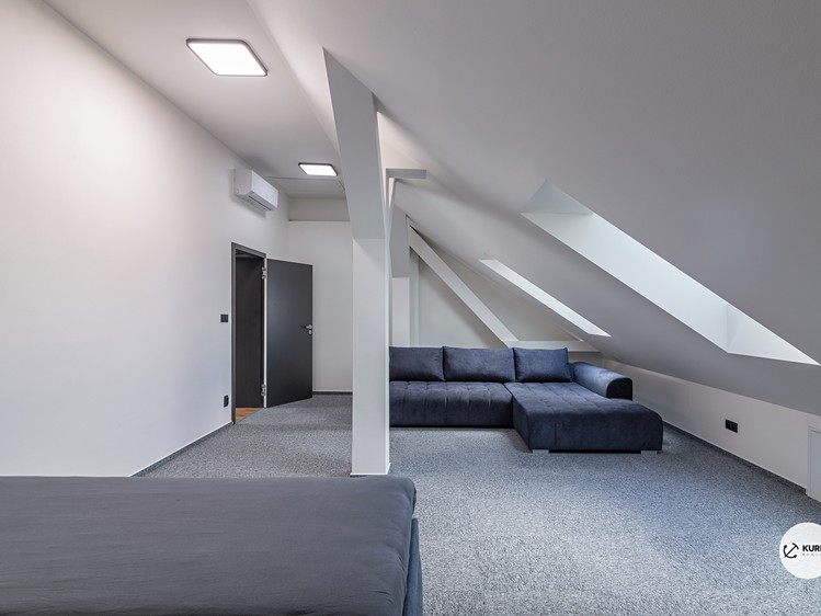 Pronájem komerčního prostoru, 70 m² (3 z 6)