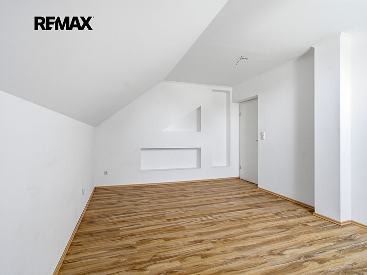Будинок на продаж, 250 м² (35 з 68)