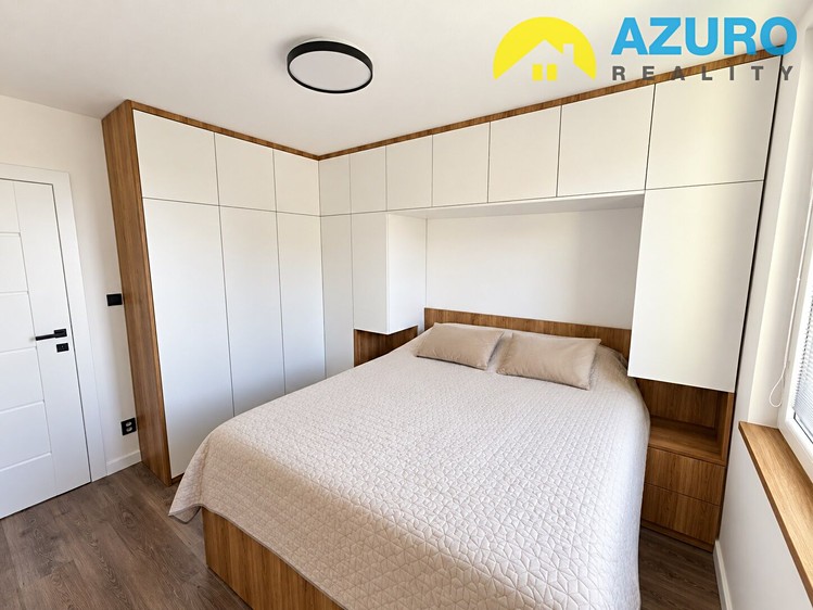 Pronájem bytu 3+1, 66 m² (6 z 17)