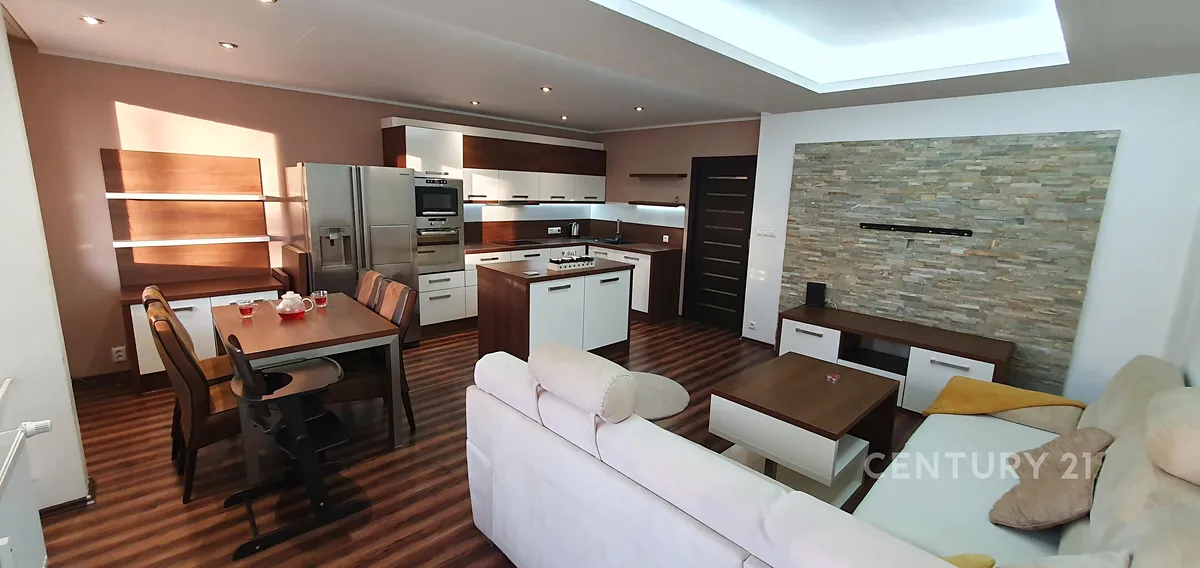 Pronájem bytu 3+kk 71 m²