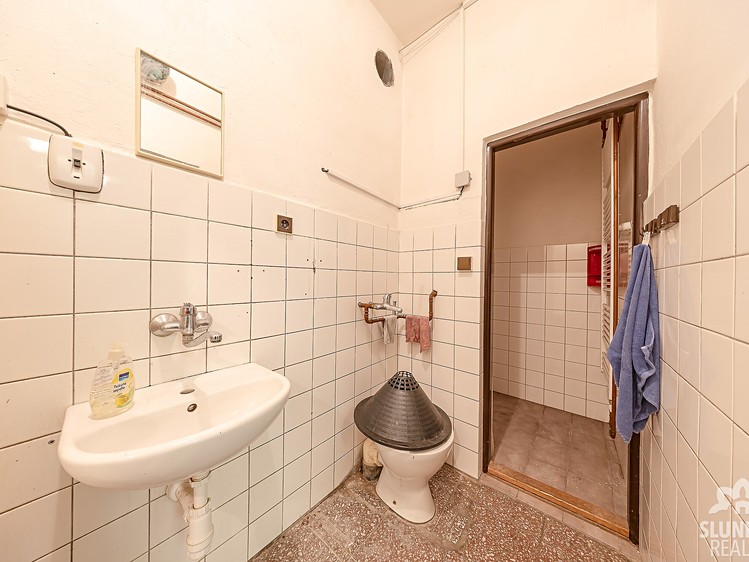 Gewerbefläche zum Kauf, 373 m² (25 von 48)