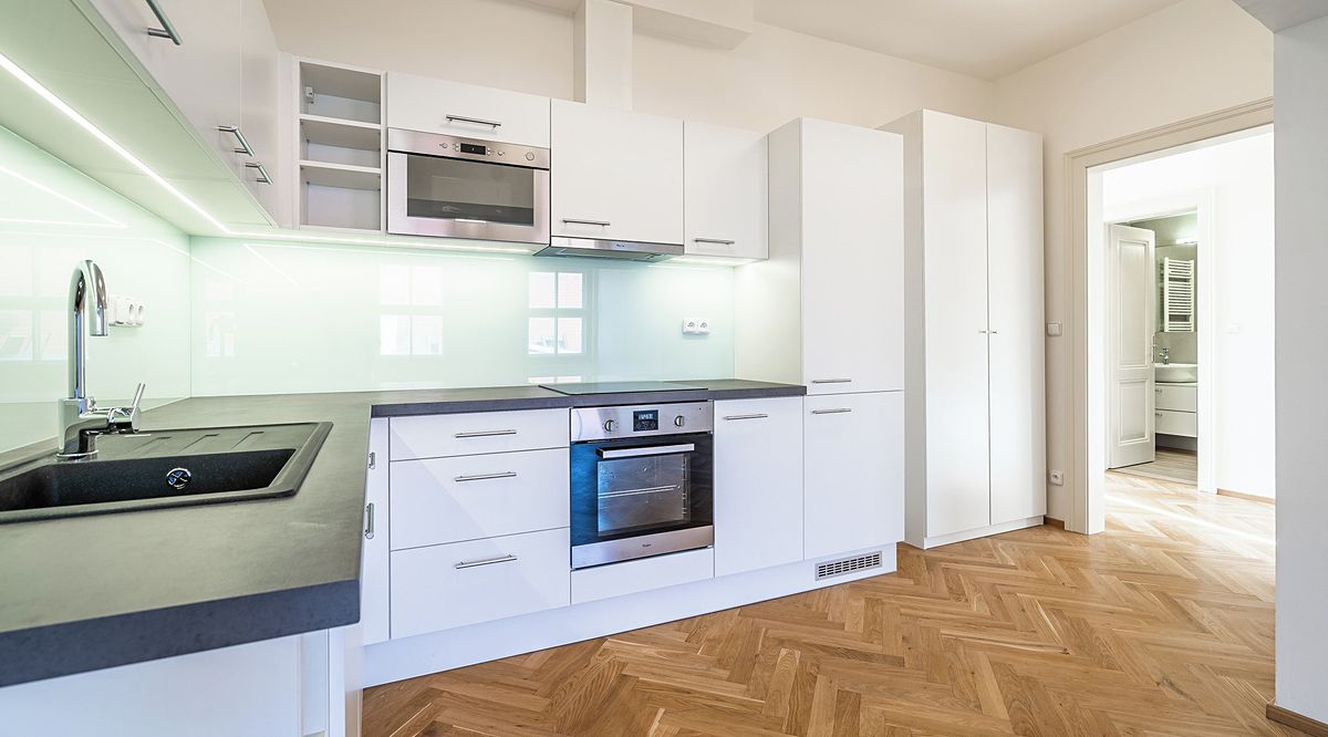 Pronájem bytu 2+kk 79 m², Praha – fotka 1 z 3