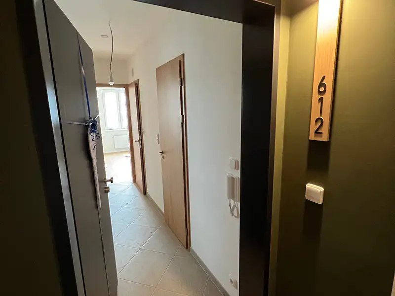 Prodej bytu 2+kk 47 m², Praha – náhled fotky 1