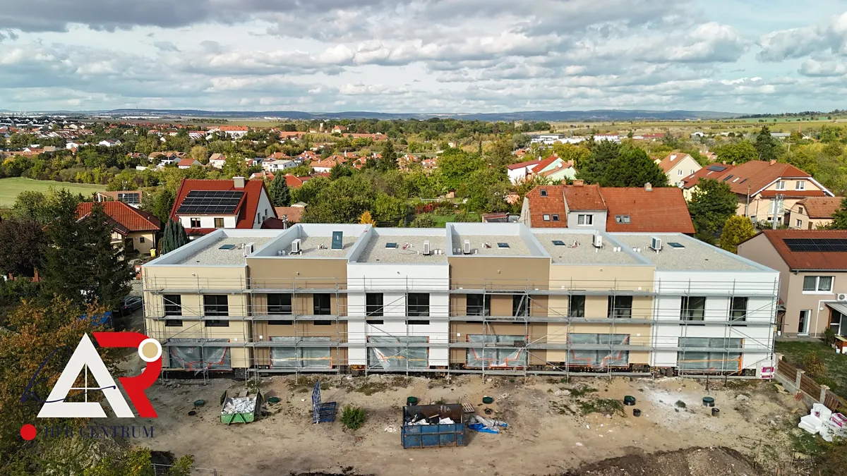 Prodej rodinného domu 186 m², pozemek 242 m²