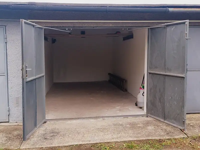 Pronájem garáže 19 m², Valašské Meziříčí – náhled fotky 3