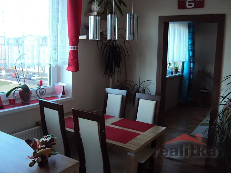 Pronájem bytu 3+1 73 m², Opava – náhled fotky 3