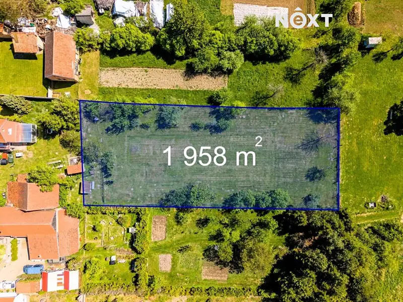 Prodej stavebního pozemku 1958 m², Snovídky – náhled fotky 1