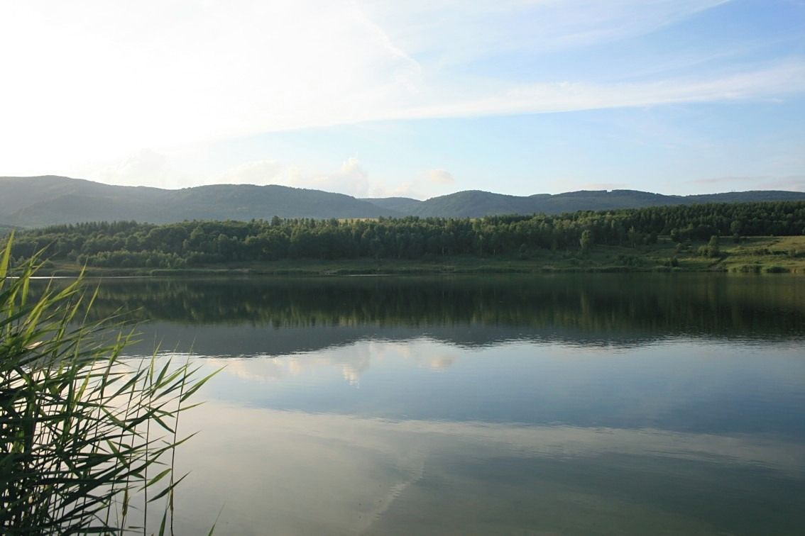 Prodej rybníku (vodní plochy) 360000 m², Chlumec – fotka 1 z 3