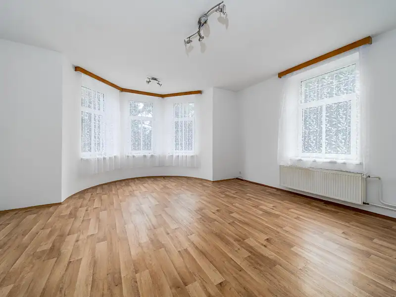 Pronájem obchodního prostoru 714 m², Mnichovice – náhled fotky 3