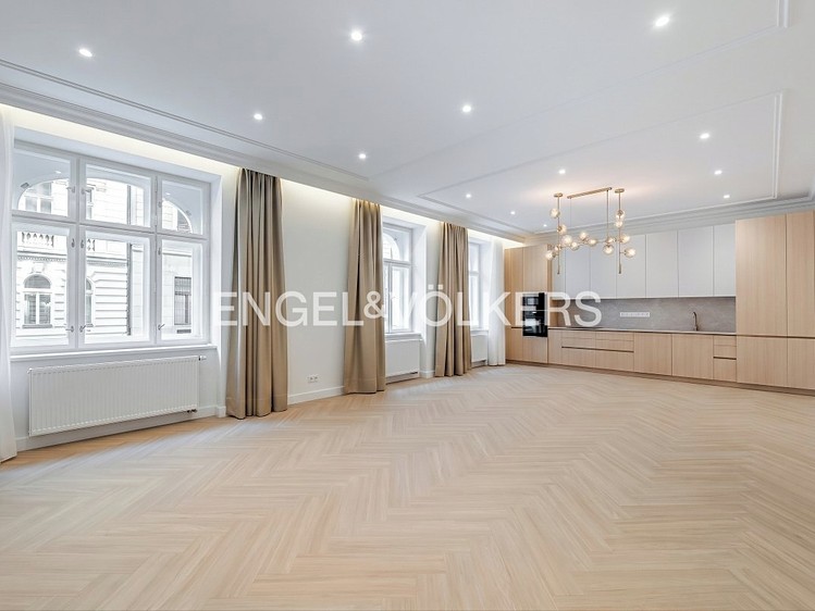 Квартира 3+kk в оренду, 121 м² (1 з 8)