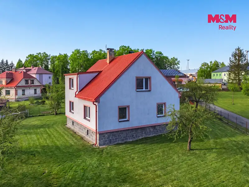Prodej rodinného domu 225 m², pozemek 1225 m², Ždírec nad Doubravou – náhled fotky 2