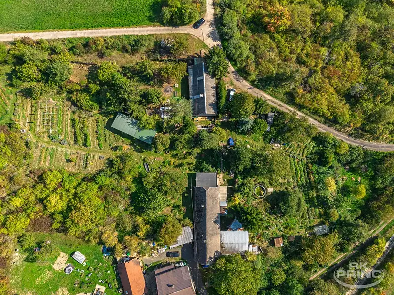 Prodej rodinného domu 300 m², pozemek 6184 m², Cítov – náhled fotky 1