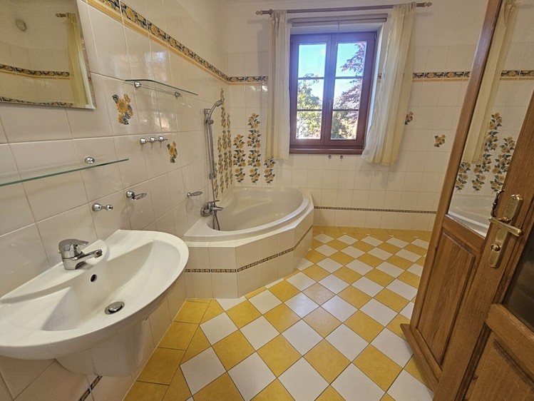 Haus zum Kauf, 252 m² (14 von 30)