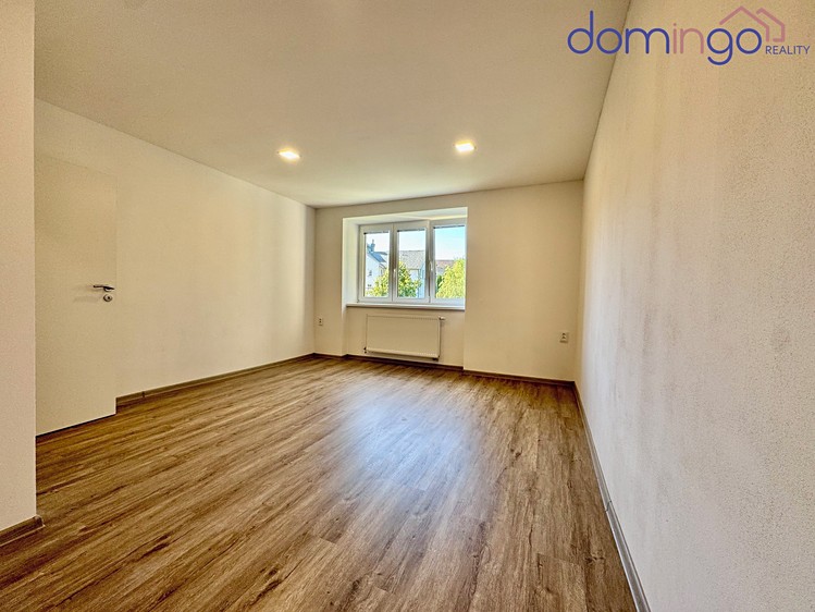 Pronájem bytu 3+kk, 70 m² (7 z 11)