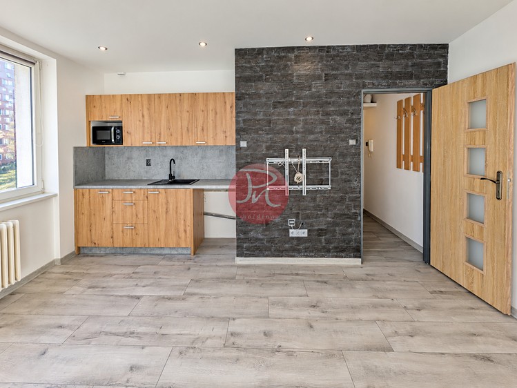 Prodej bytu 1+kk, 25 m² (3 z 21)