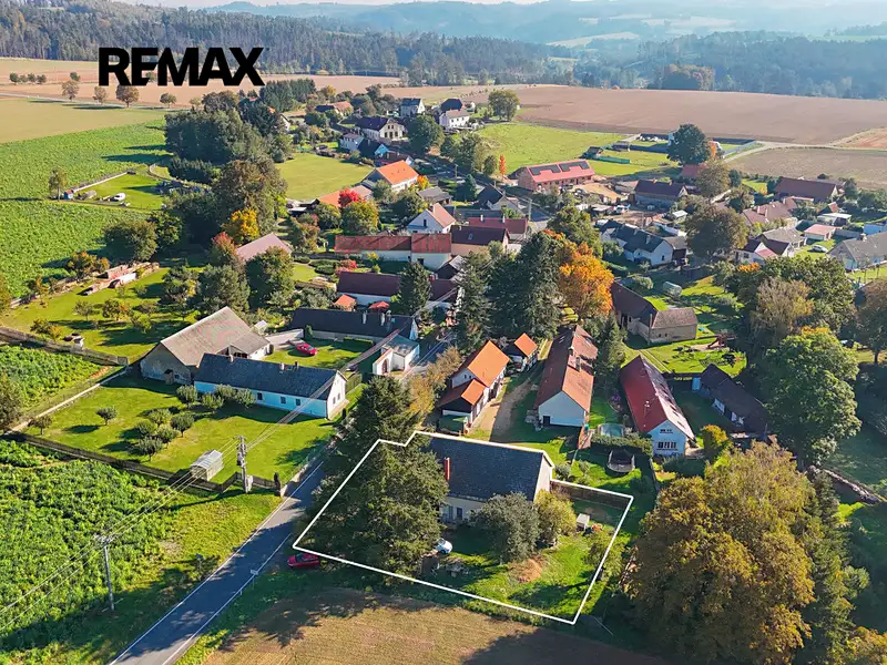 Prodej chalupy 290 m², pozemek 1000 m², Slověnice – náhled fotky 3