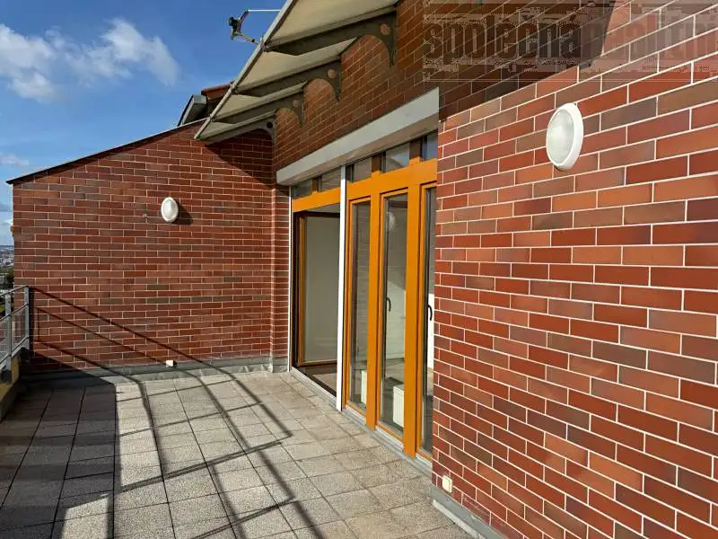 Pronájem bytu 3+kk 81 m², Praha – náhled fotky 3