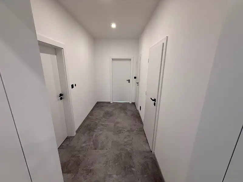 Pronájem bytu 3+kk 90 m², Bor – náhled fotky 3