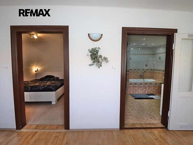 Будинок на продаж, 307 м² (48 з 81)