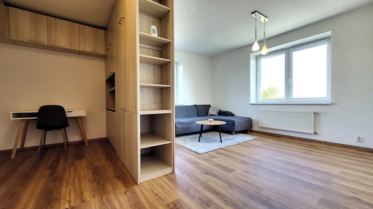 Pronájem bytu 2+1 60 m² – fotografie 4