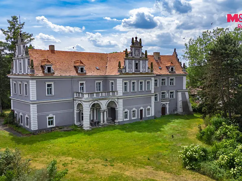 Prodej památky 1075 m², pozemek 7254 m², Mšené-lázně – náhled fotky 2