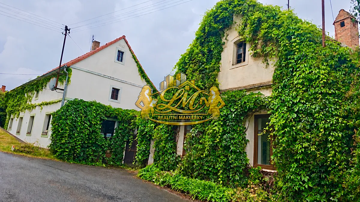 Prodej rodinného domu 360 m², pozemek 1570 m²