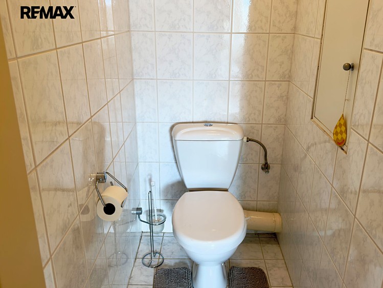 Pronájem bytu 4+kk, 94 m² (14 z 20)