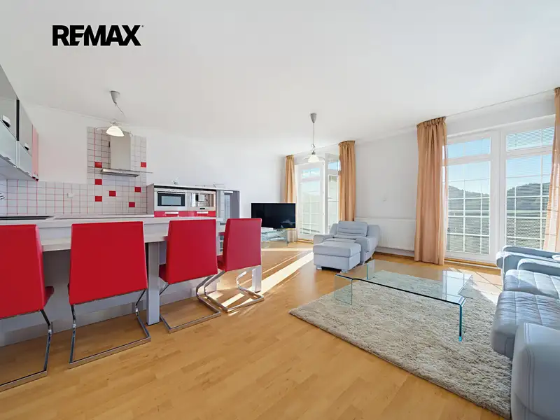 Prodej bytu 3+kk 105 m², Karlovy Vary – náhled fotky 3