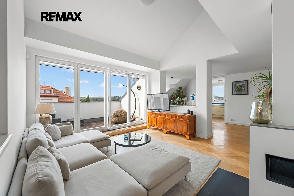 Pronájem bytu 4+1 170 m²
