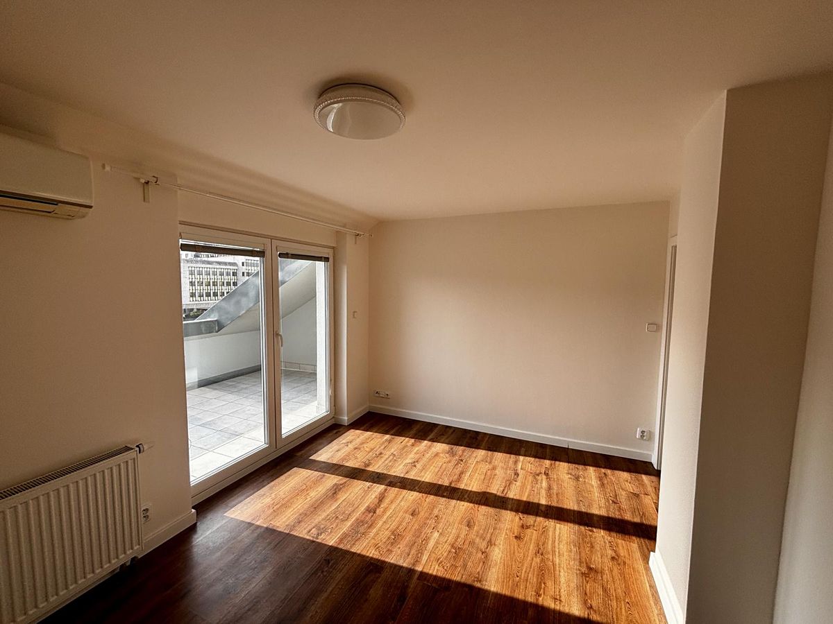 Pronájem bytu 3+kk 76 m² – fotografie 5