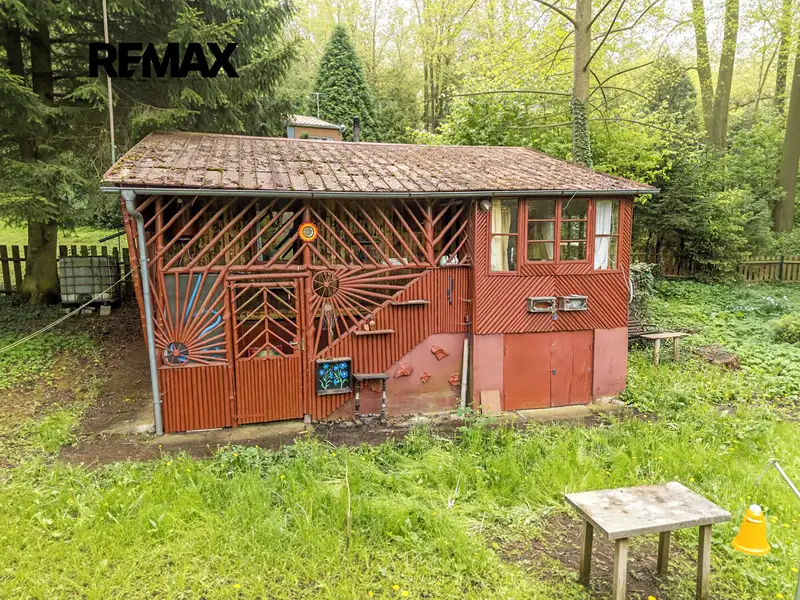 Prodej chaty 35 m², pozemek 505 m², Pnětluky – náhled fotky 1