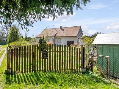 Prodej domu, 100 m² (2 z 35)