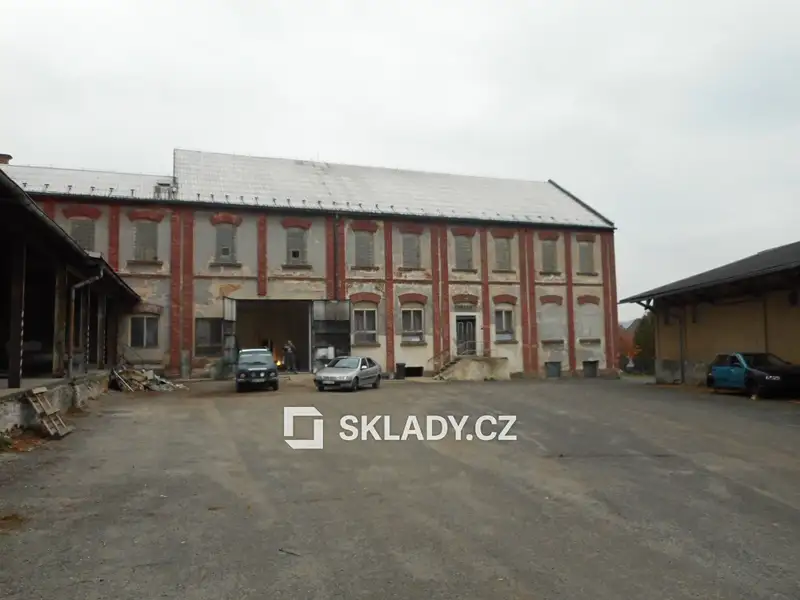 Prodej komerčního pozemku 25000 m², Cvikov – náhled fotky 1
