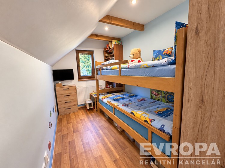 Prodej domu, 76 m² (7 z 12)
